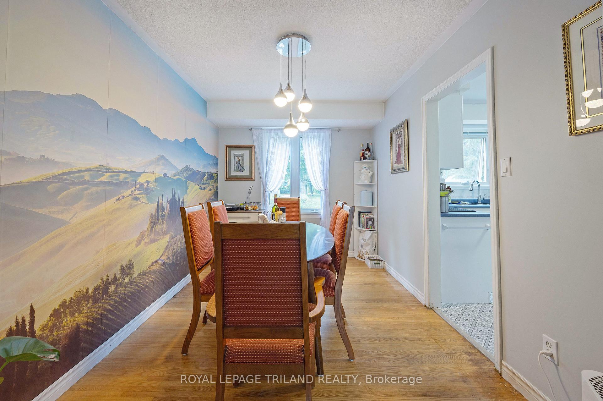 Photo 15 of 15 Confederation Drive, St. Thomas — HOMEH