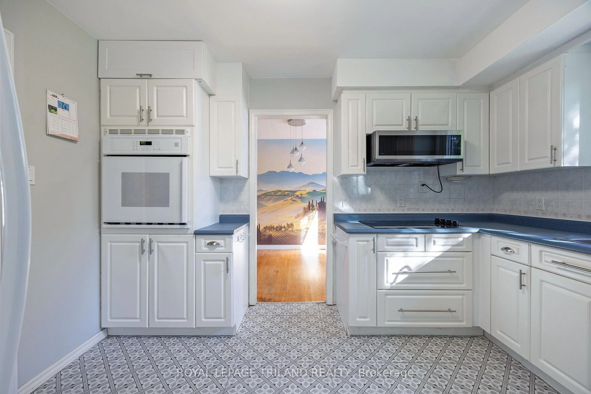 Photo 45 of 15 Confederation Drive, St. Thomas — HOMEH