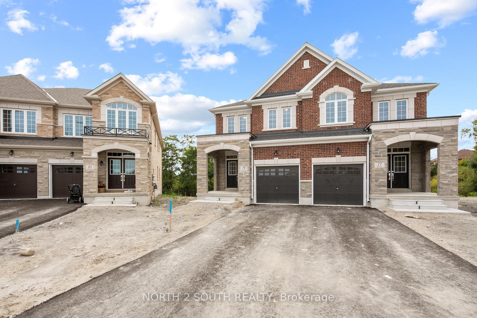 Photo 3 of 79 Virro Court, Vaughan, Elder Mills — HOMEH
