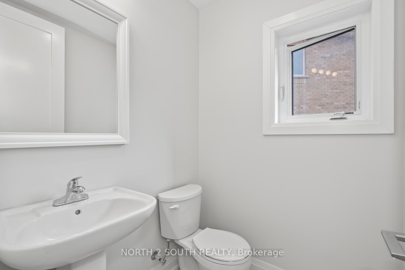 Photo 17 of 79 Virro Court, Vaughan, Elder Mills — HOMEH