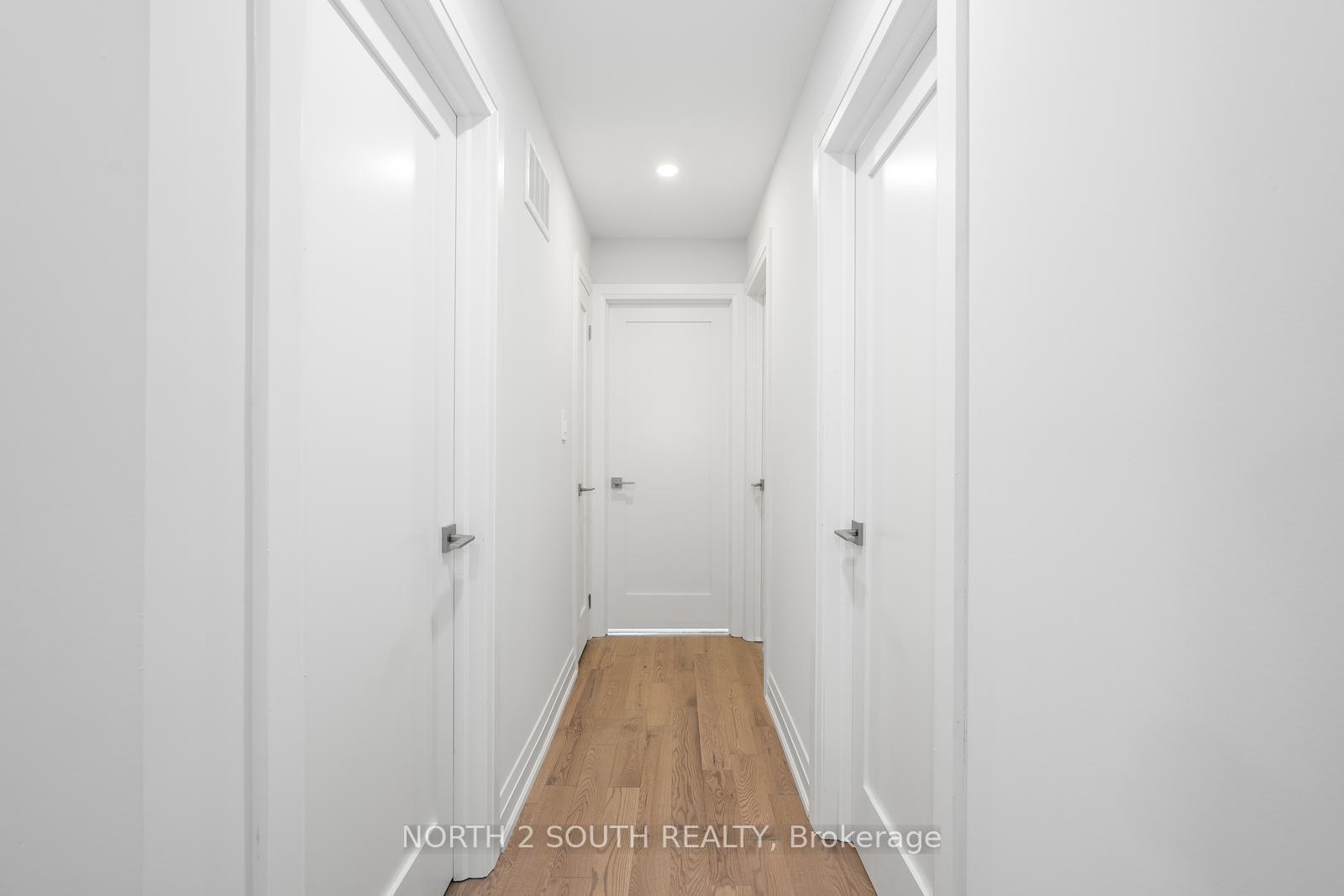 Photo 19 of 79 Virro Court, Vaughan, Elder Mills — HOMEH
