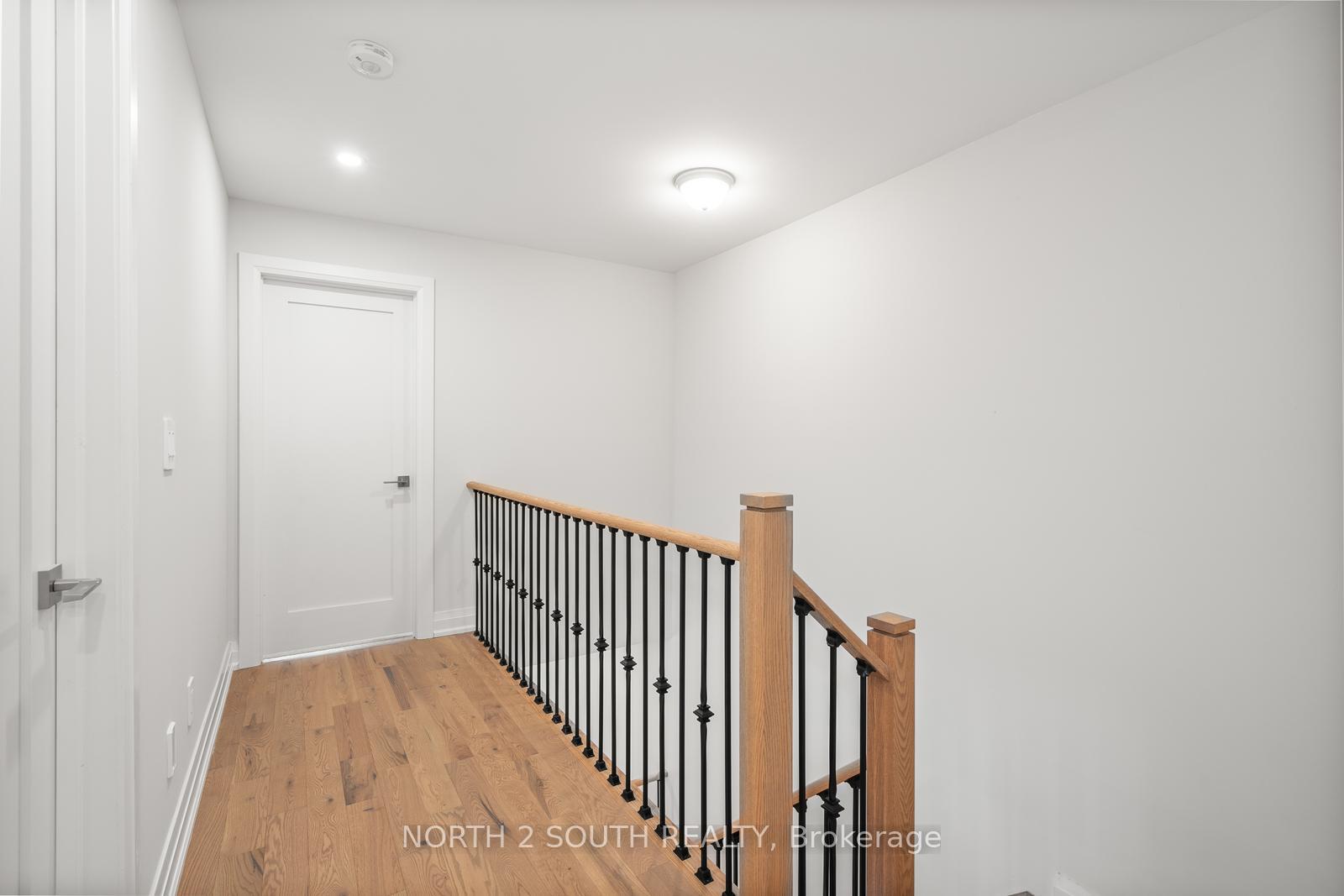 Photo 20 of 79 Virro Court, Vaughan, Elder Mills — HOMEH