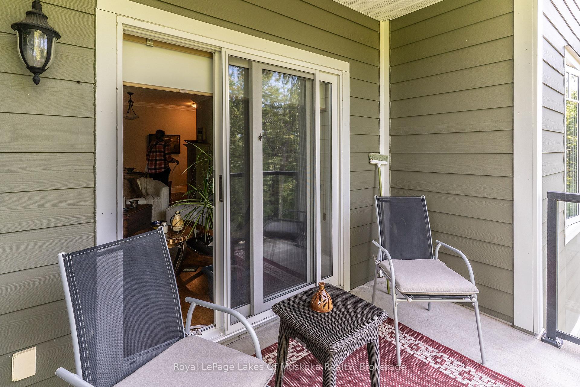 Photo 32 of Unit 403, 391 James Street W, Gravenhurst, Muskoka (S) — HOMEH