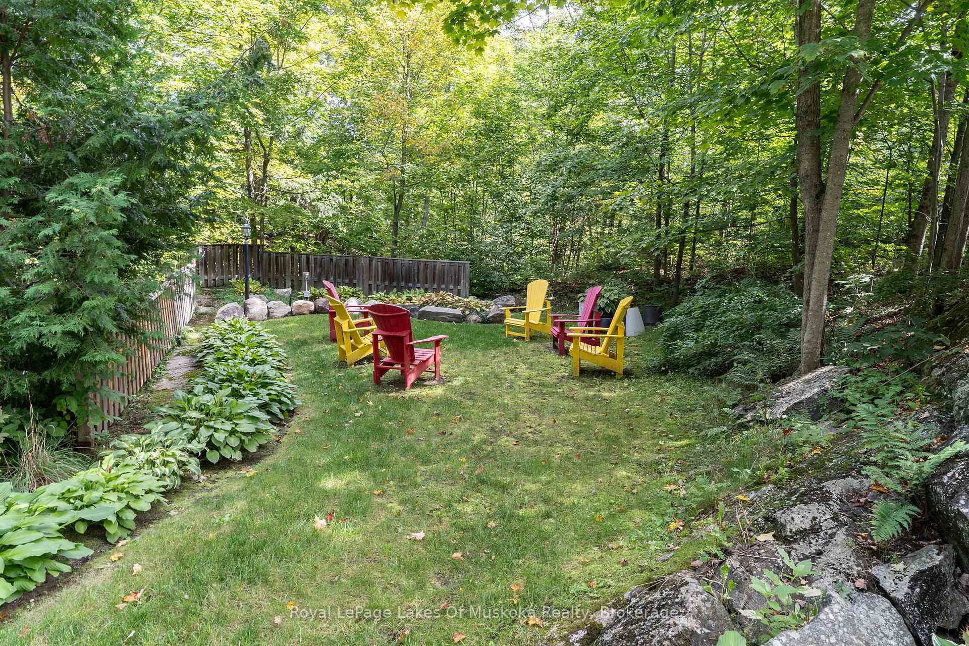 Photo 49 of Unit 403, 391 James Street W, Gravenhurst, Muskoka (S) — HOMEH