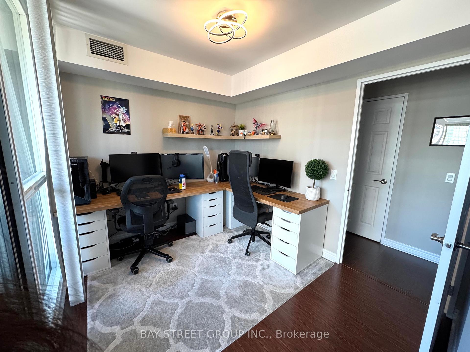Photo 12 of Unit 1203, 18 Parkview Avenue, North York, Willowdale East — HOMEH