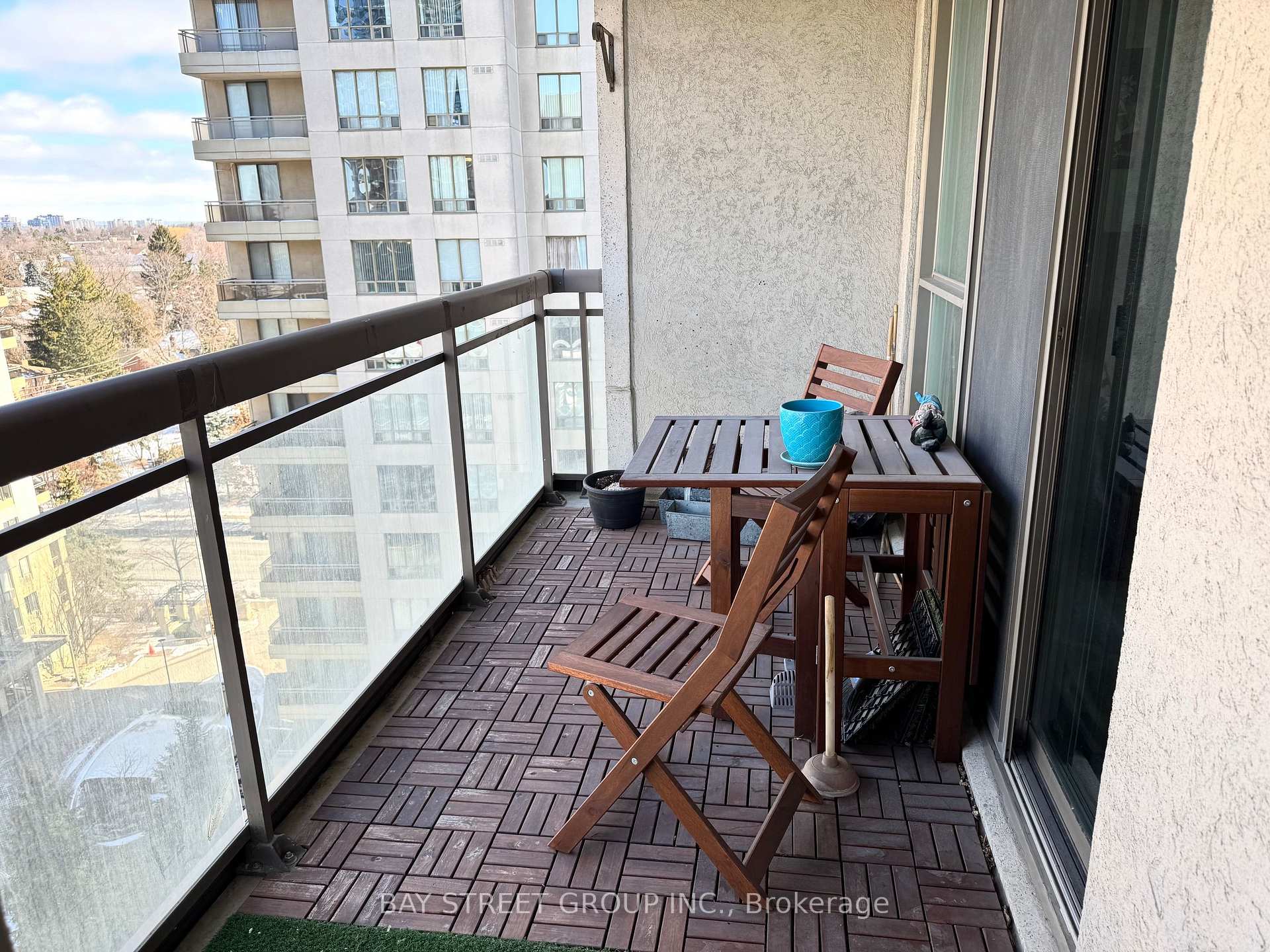 Photo 15 of Unit 1203, 18 Parkview Avenue, North York, Willowdale East — HOMEH