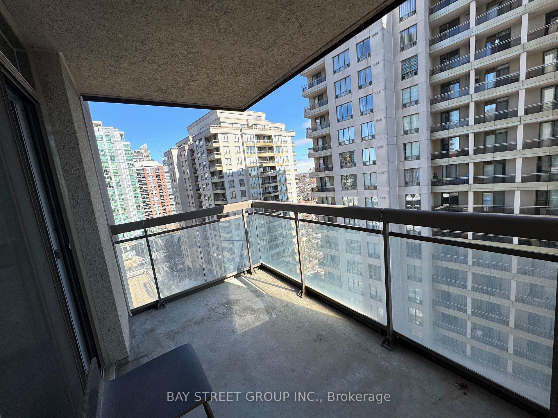 Photo 16 of Unit 1203, 18 Parkview Avenue, North York, Willowdale East — HOMEH
