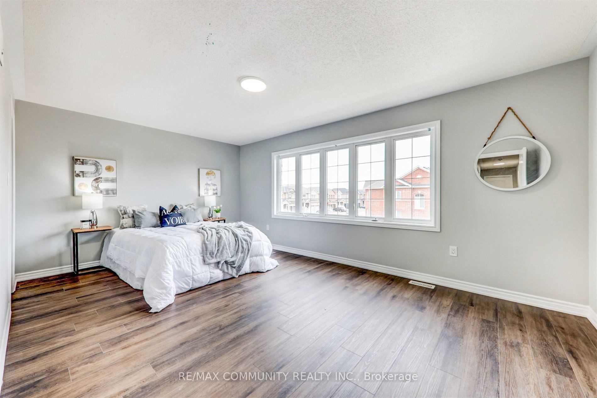 Photo 30 of 39 Butcher Street, Brock, Beaverton — HOMEH