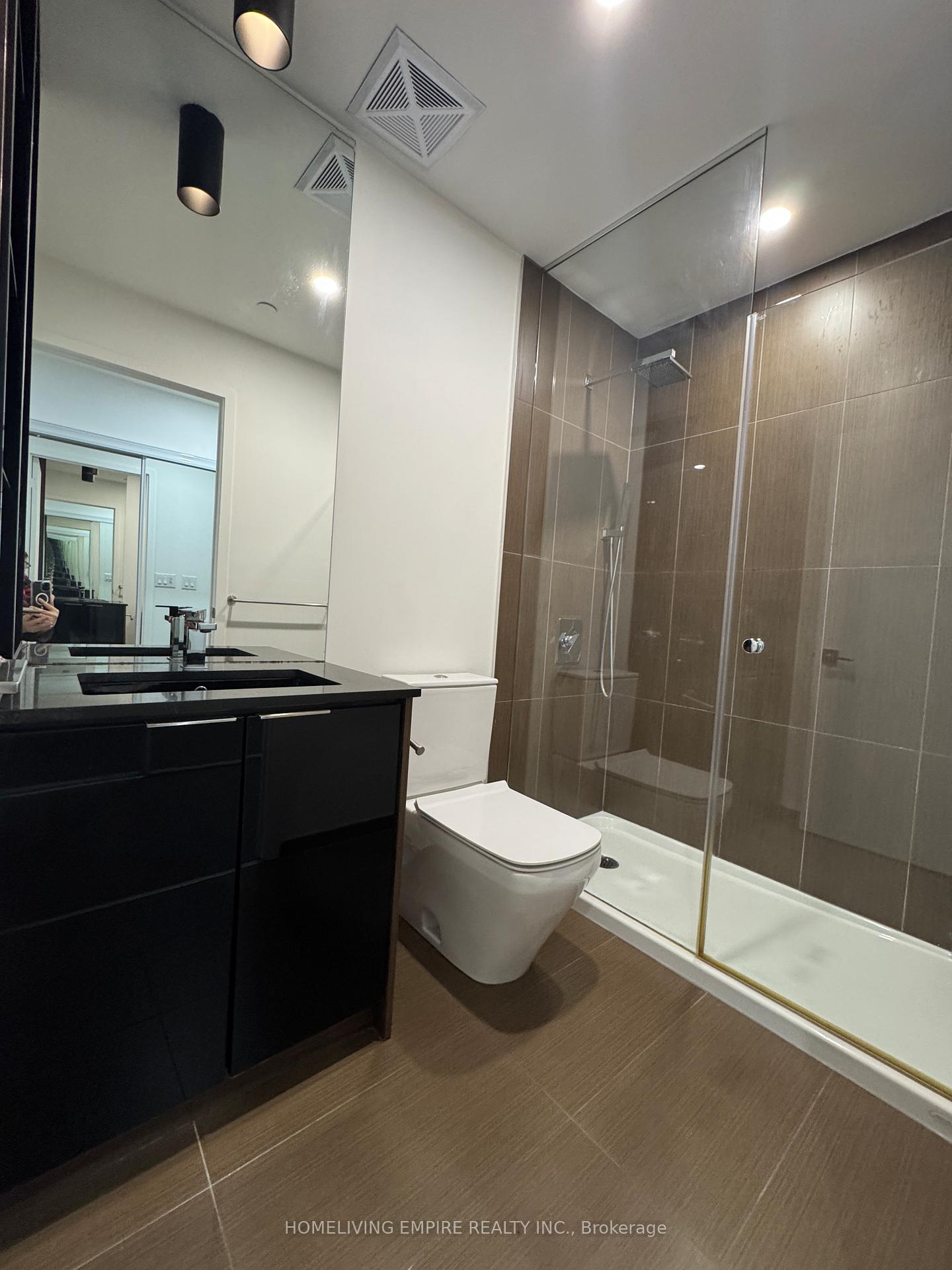Photo 6 of Unit 3901, 70 Temperance Street, Toronto, Bay Street Corridor — HOMEH
