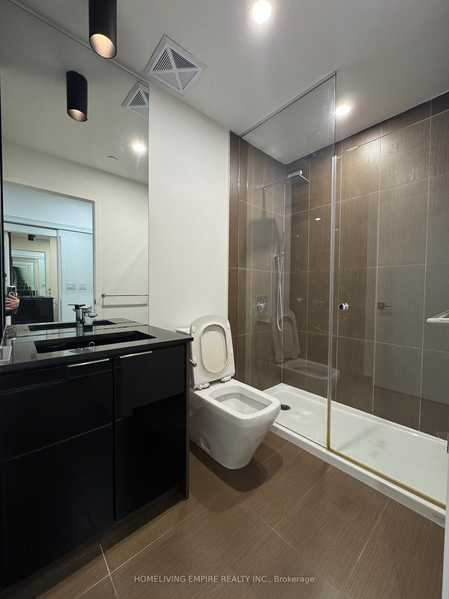 Photo 10 of Unit 3901, 70 Temperance Street, Toronto, Bay Street Corridor — HOMEH