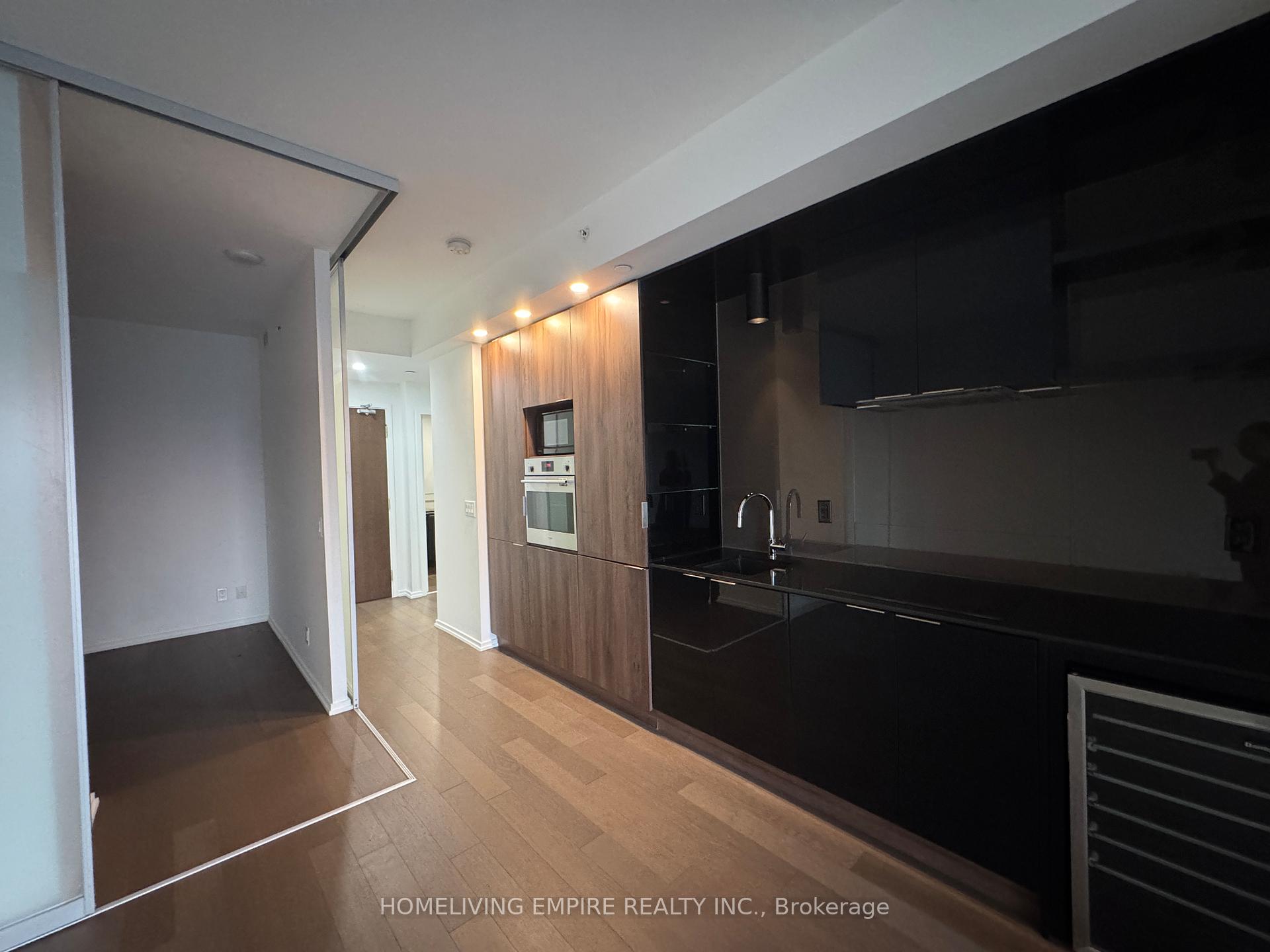 Photo 16 of Unit 3901, 70 Temperance Street, Toronto, Bay Street Corridor — HOMEH