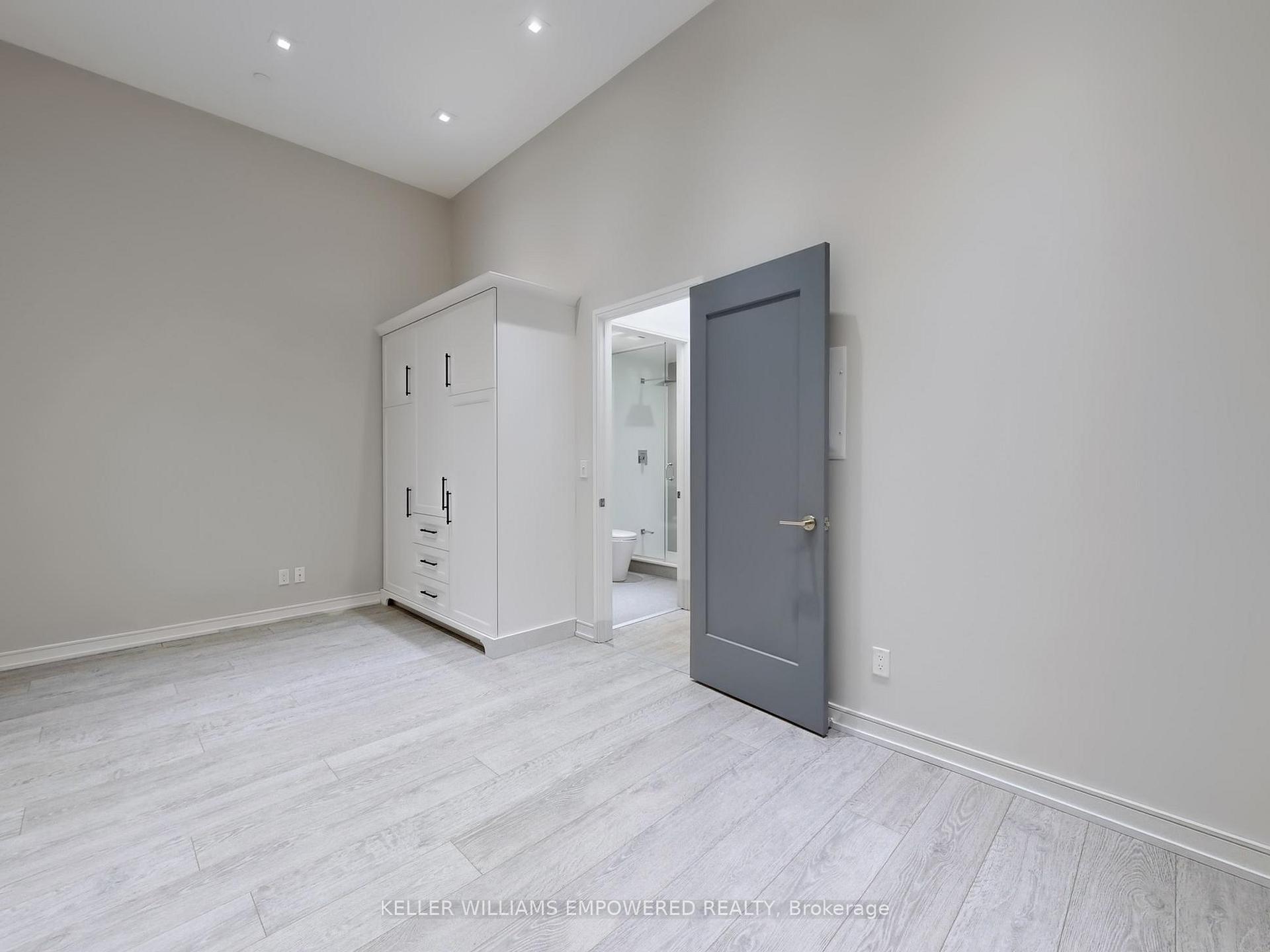 Photo 11 of Unit 307, 88 Scott Street, Toronto, Church-Yonge Corridor — HOMEH