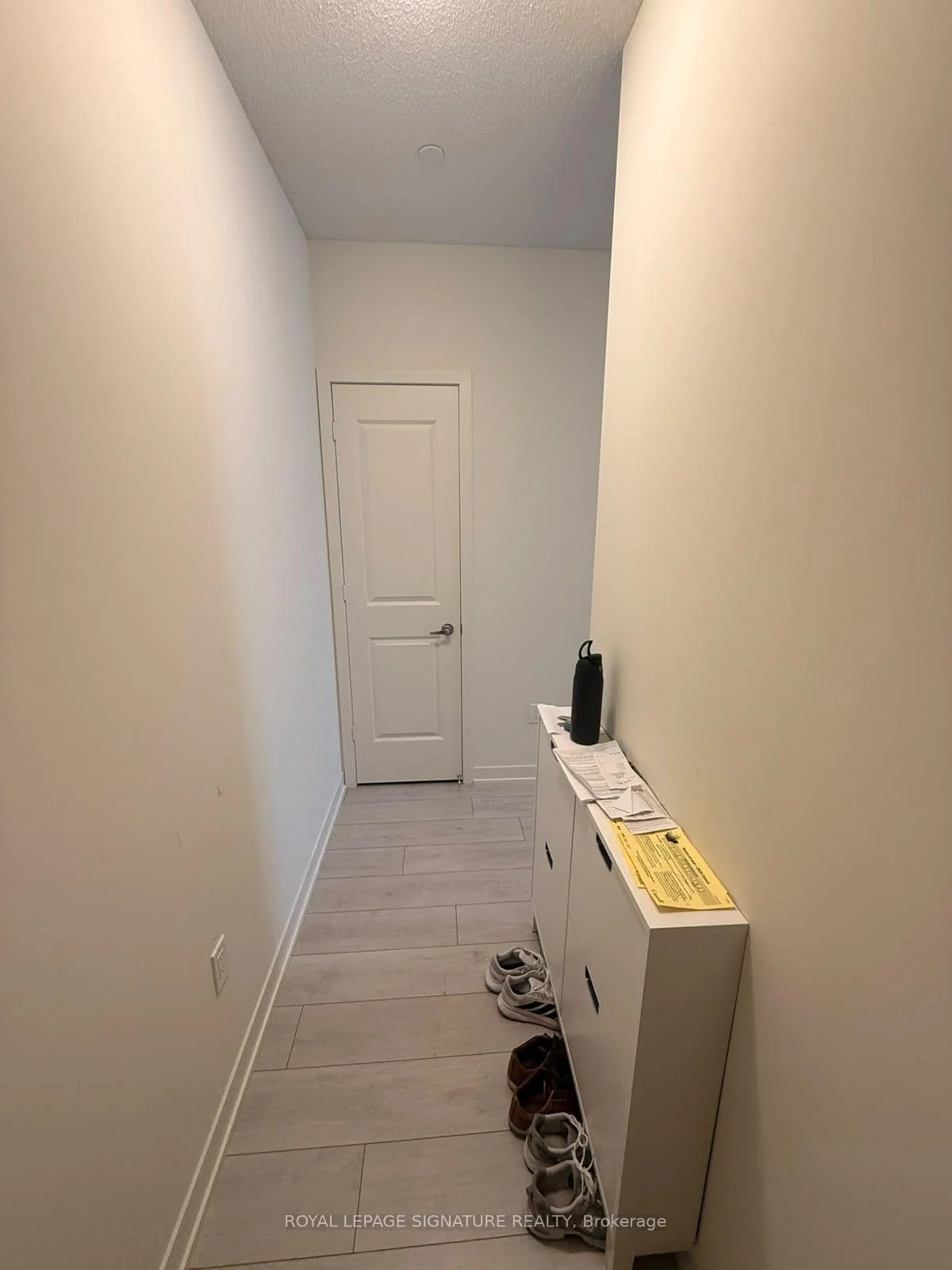Photo 6 of Unit 411, 38 Annie Craig Drive, Etobicoke, Mimico — HOMEH