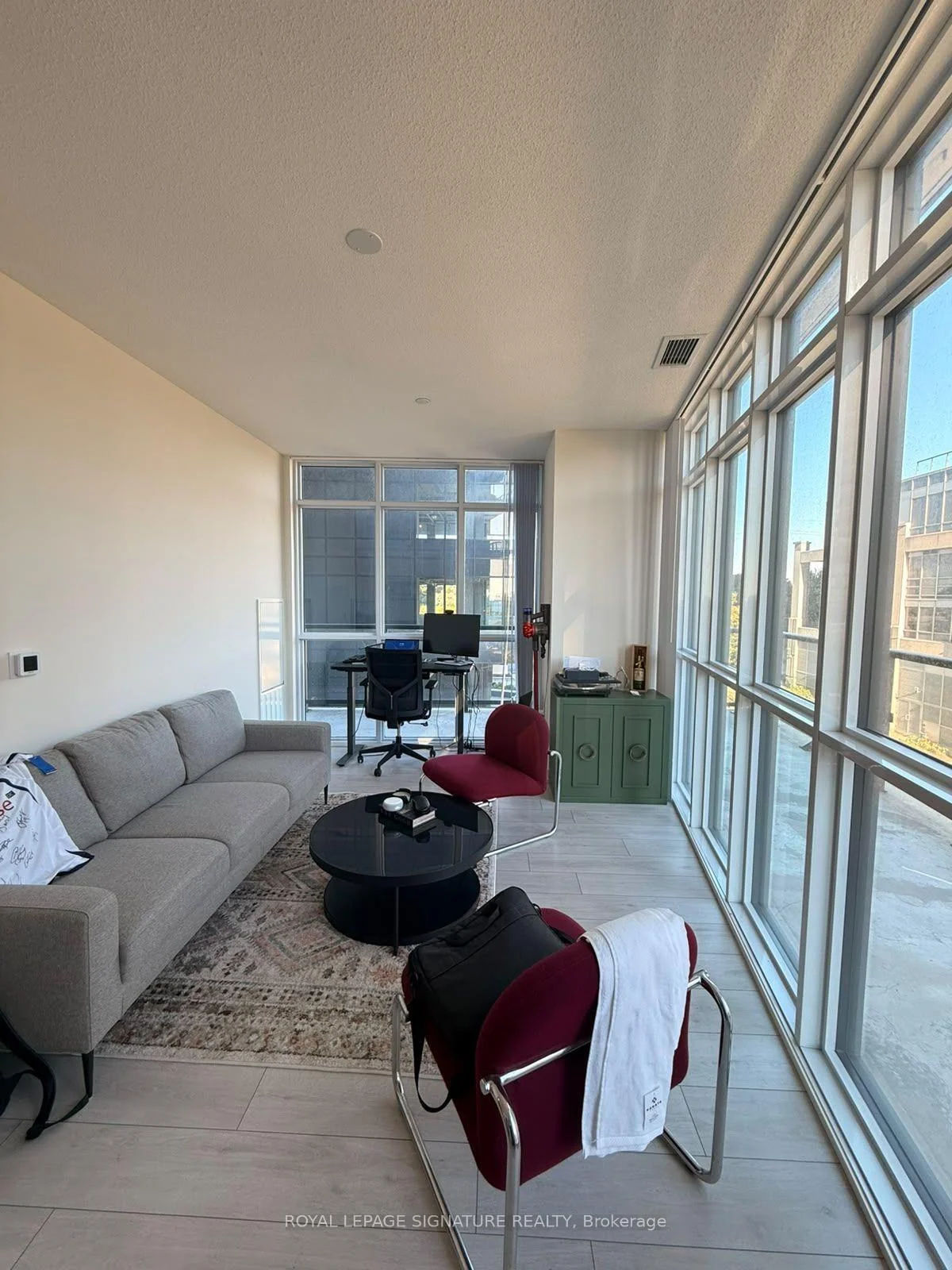 Photo 10 of Unit 411, 38 Annie Craig Drive, Etobicoke, Mimico — HOMEH