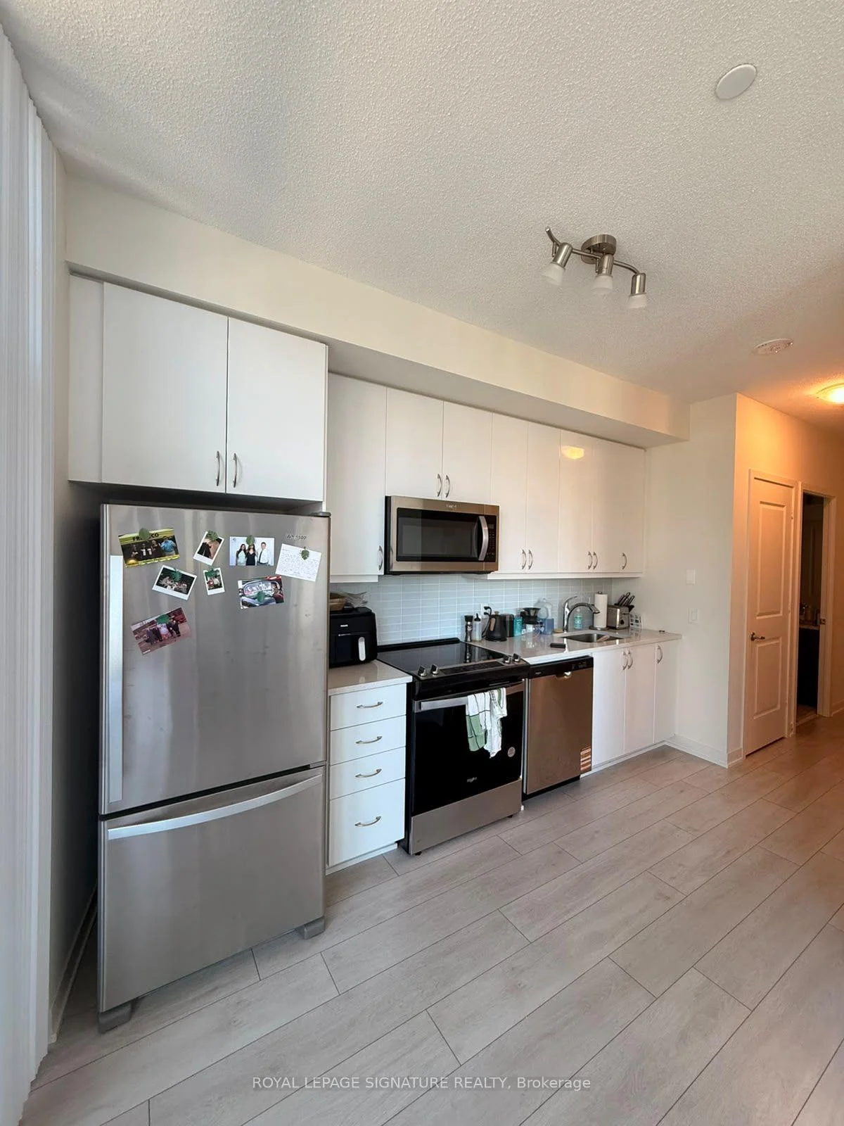 Photo 16 of Unit 411, 38 Annie Craig Drive, Etobicoke, Mimico — HOMEH
