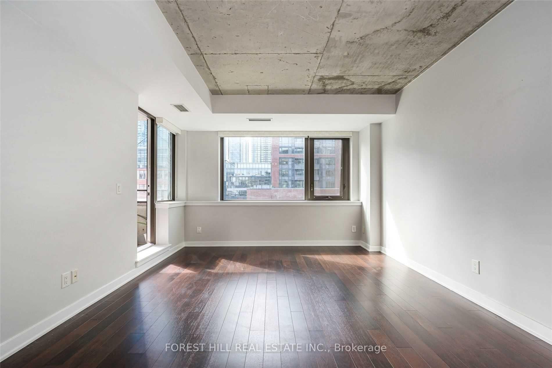 Photo 4 of Unit 505, 400 Wellington Street, Toronto, Waterfront Communities — HOMEH