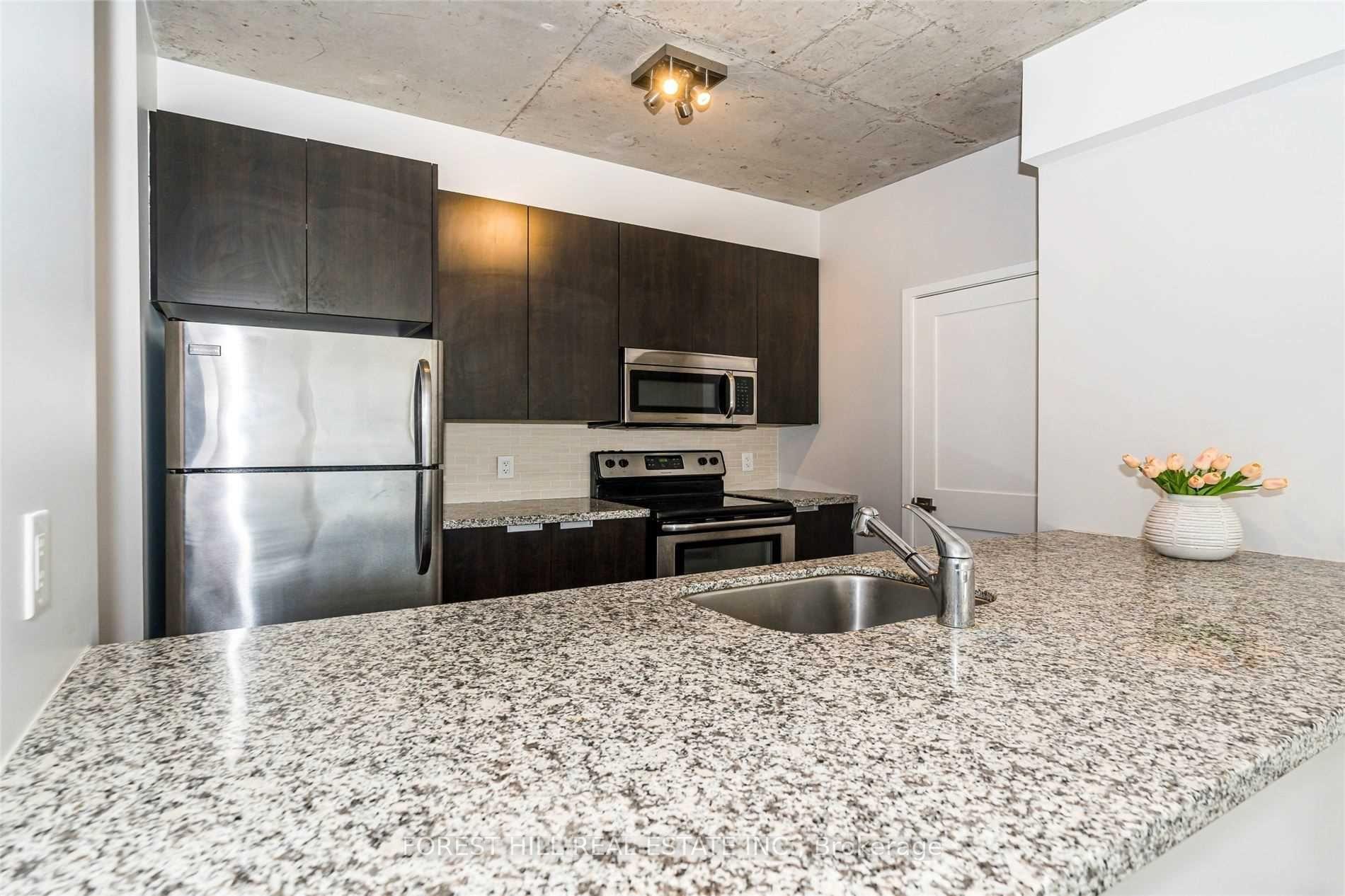 Photo 13 of Unit 505, 400 Wellington Street, Toronto, Waterfront Communities — HOMEH