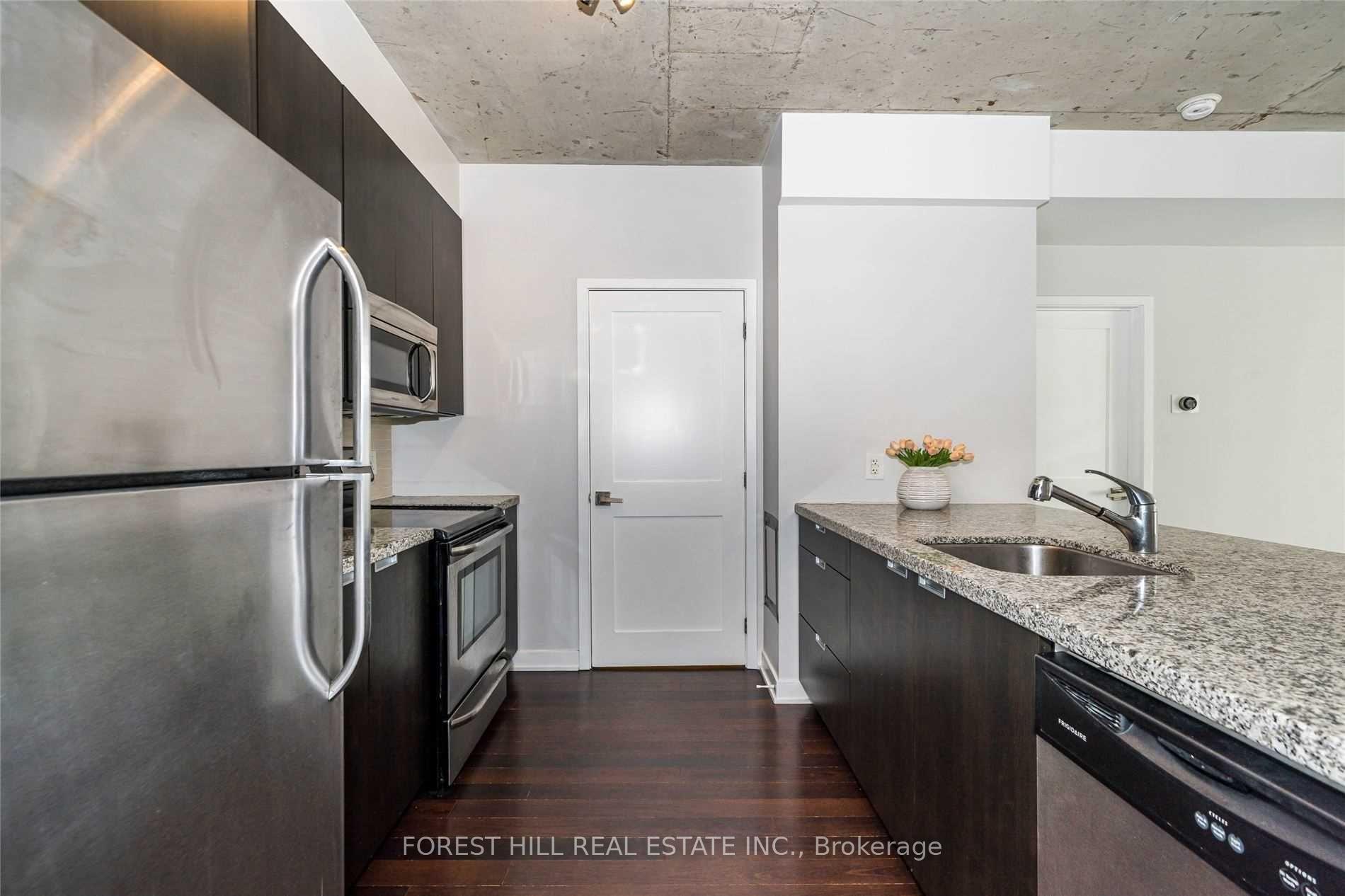 Photo 14 of Unit 505, 400 Wellington Street, Toronto, Waterfront Communities — HOMEH