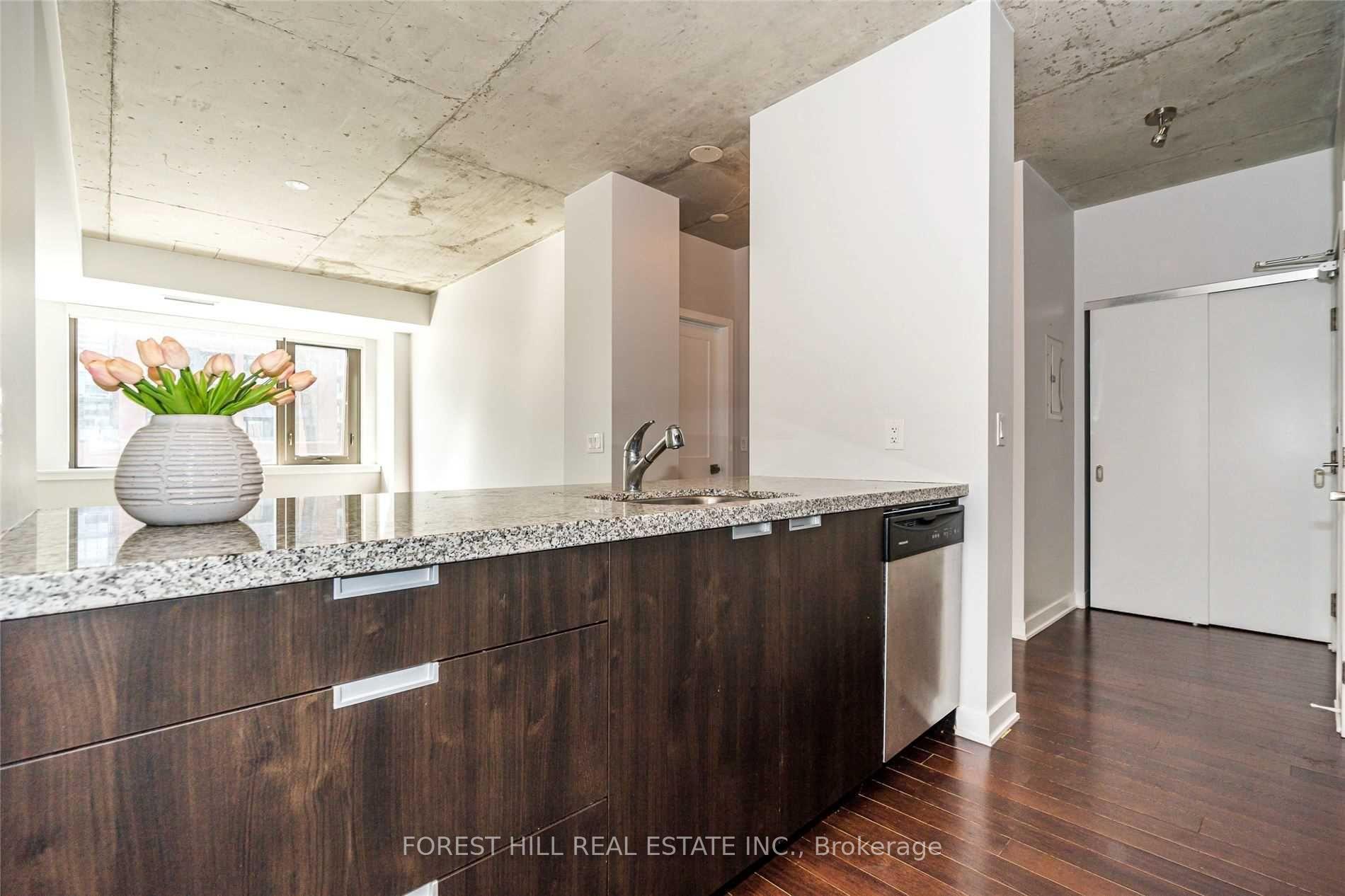 Photo 15 of Unit 505, 400 Wellington Street, Toronto, Waterfront Communities — HOMEH