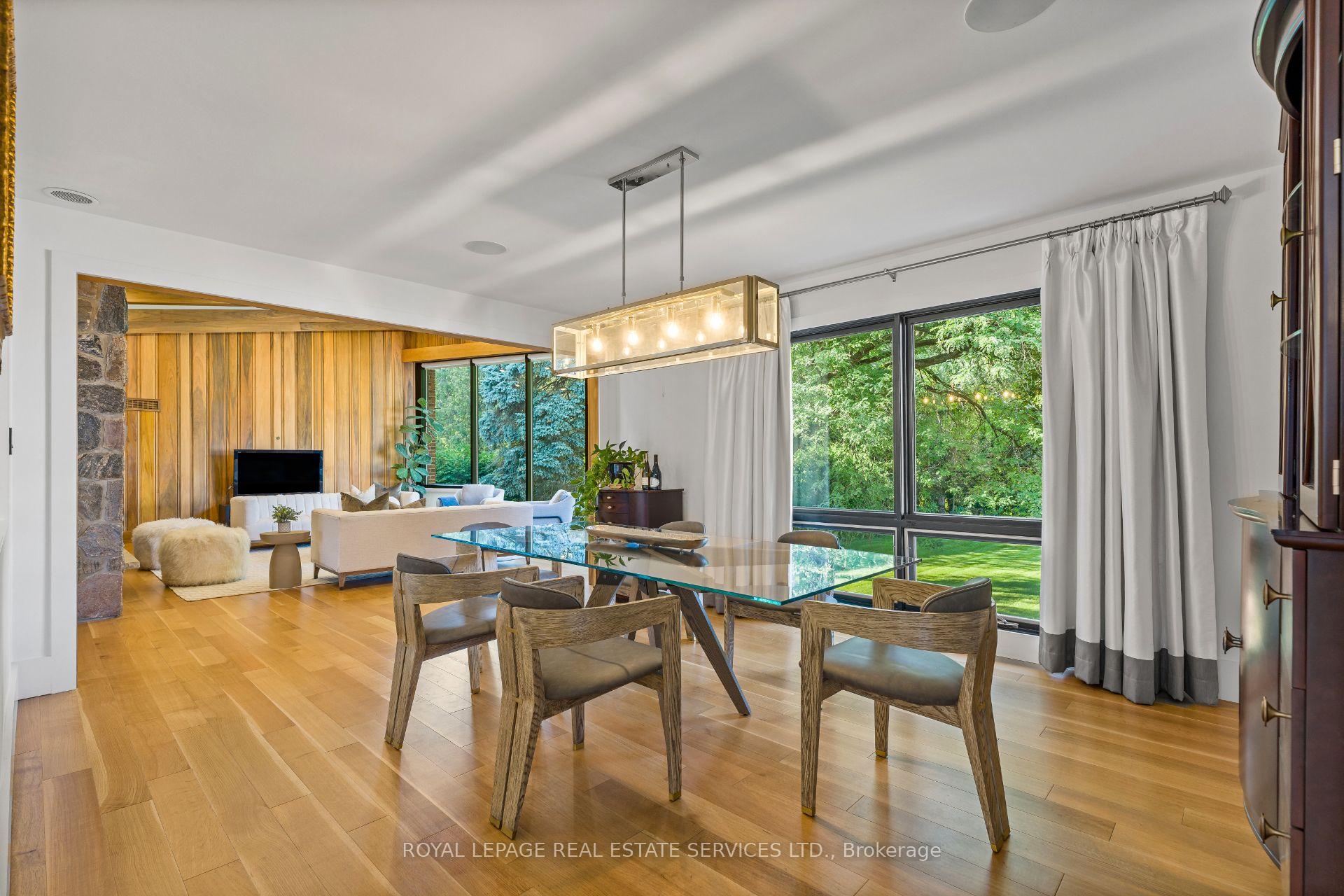 Photo 9 of 23 Lorraine Gardens, Etobicoke, Islington-City Centre West — HOMEH