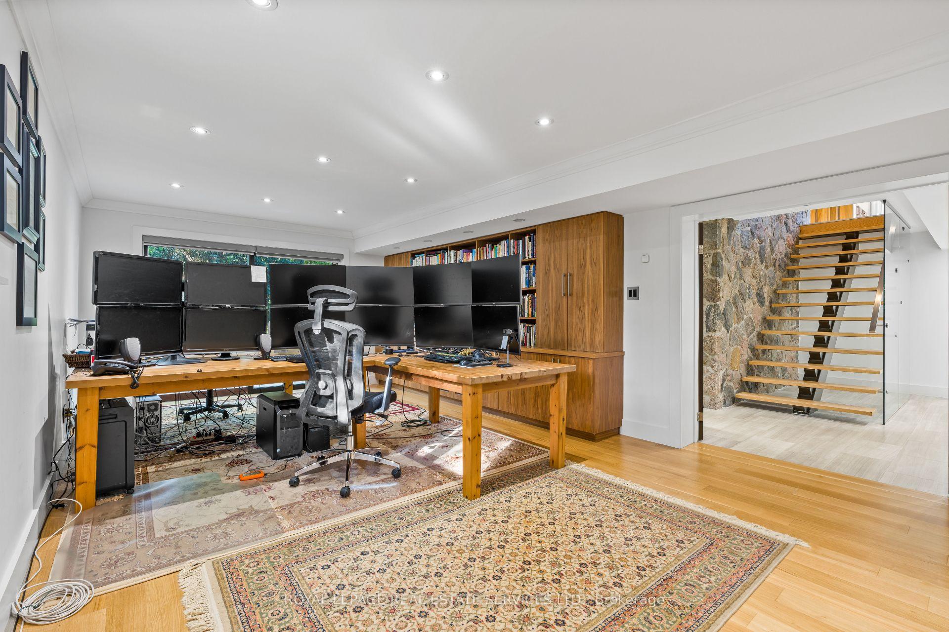 Photo 37 of 23 Lorraine Gardens, Etobicoke, Islington-City Centre West — HOMEH