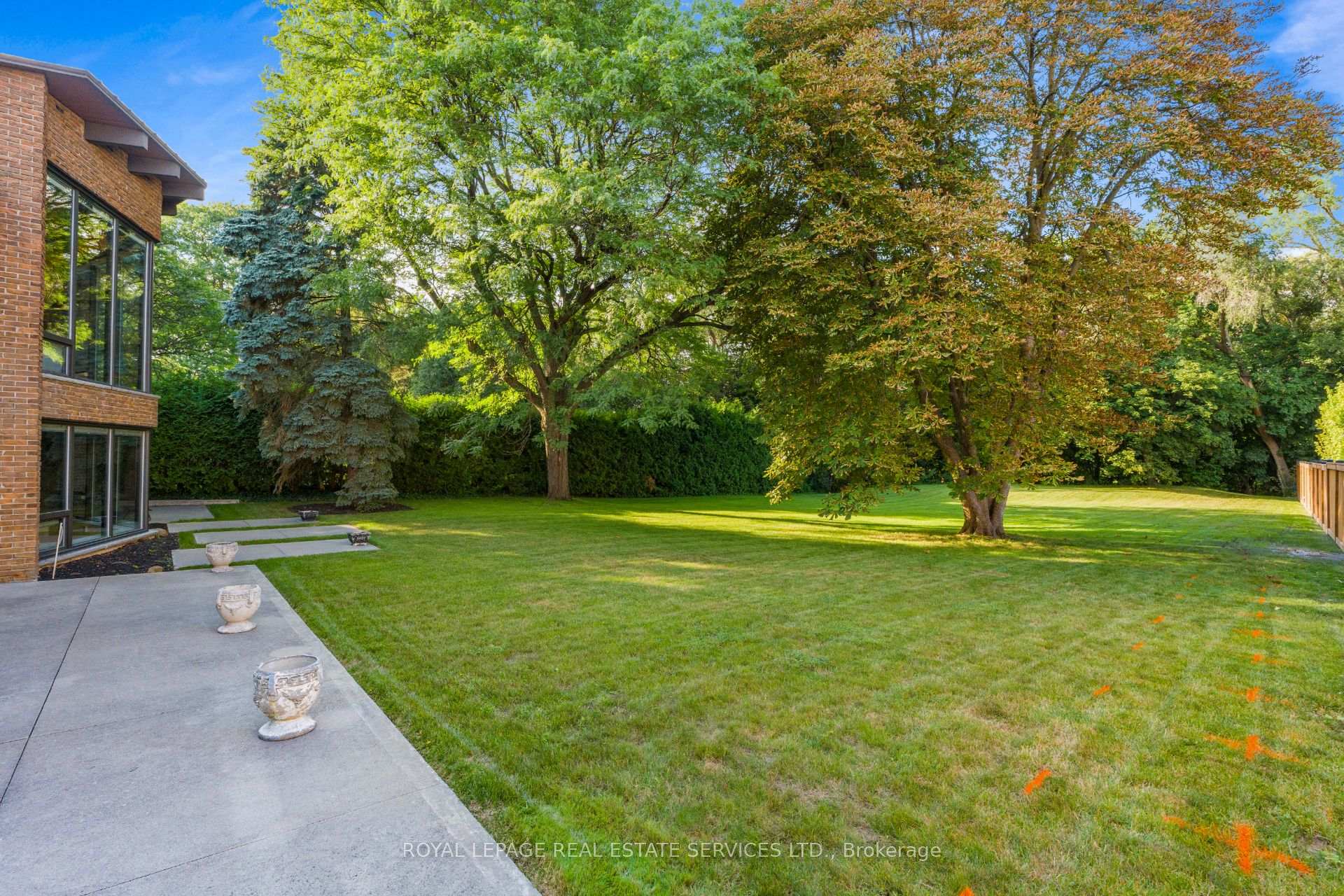 Photo 45 of 23 Lorraine Gardens, Etobicoke, Islington-City Centre West — HOMEH