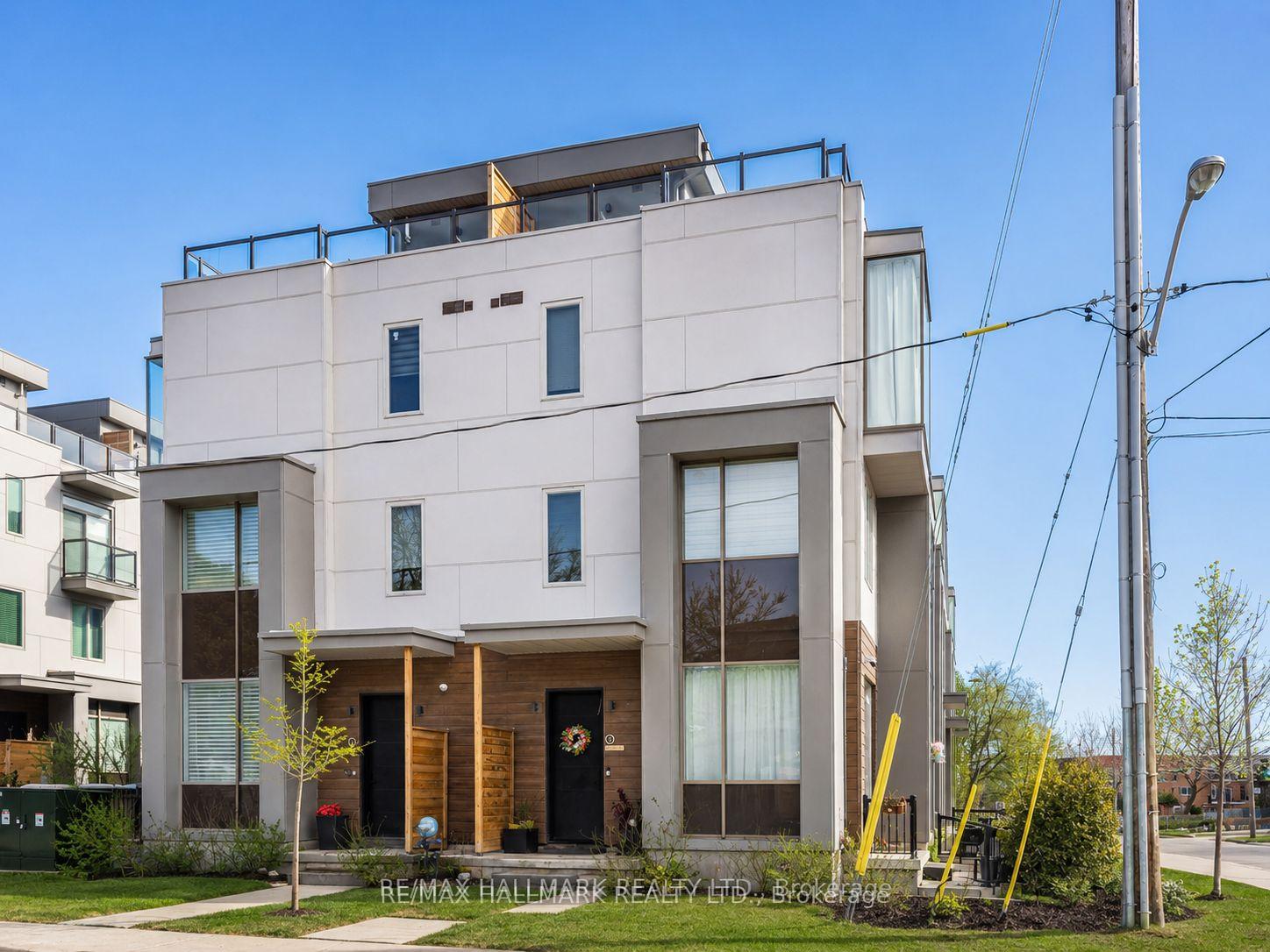 Front of Unit 1, 17 Greenbriar Road