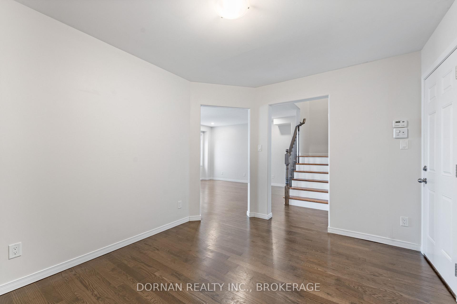 Photo 11 of Unit Upper, 284 Louden Terrace, Peterborough, Monaghan Ward 2 — HOMEH
