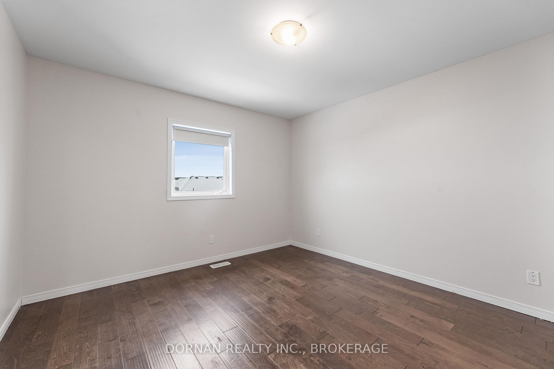 Photo 21 of Unit Upper, 284 Louden Terrace, Peterborough, Monaghan Ward 2 — HOMEH