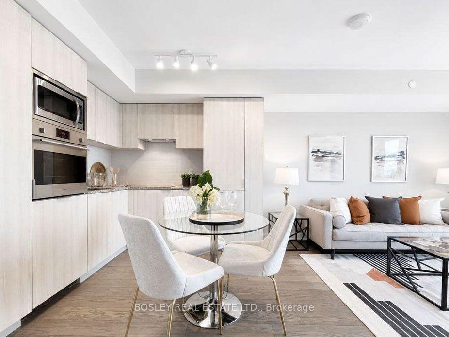 Photo 4 of Unit 4307, 11 Wellesley Street, Toronto, Bay Street Corridor — HOMEH