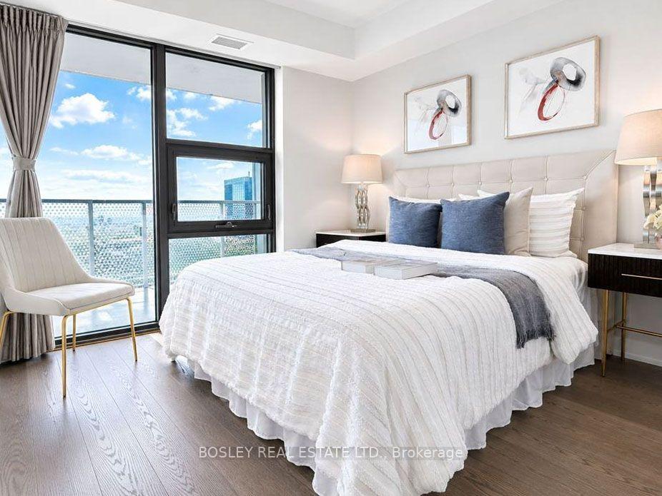Photo 6 of Unit 4307, 11 Wellesley Street, Toronto, Bay Street Corridor — HOMEH