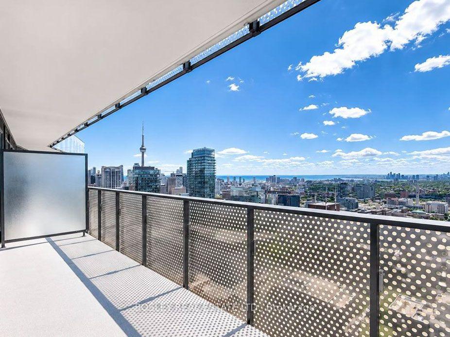 Photo 12 of Unit 4307, 11 Wellesley Street, Toronto, Bay Street Corridor — HOMEH