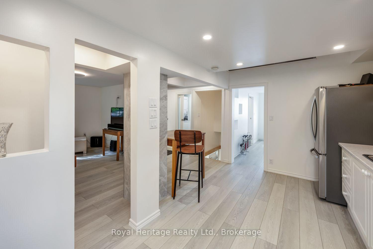 Photo 6 of 207 Valencia Road, Oshawa, Lakeview — HOMEH