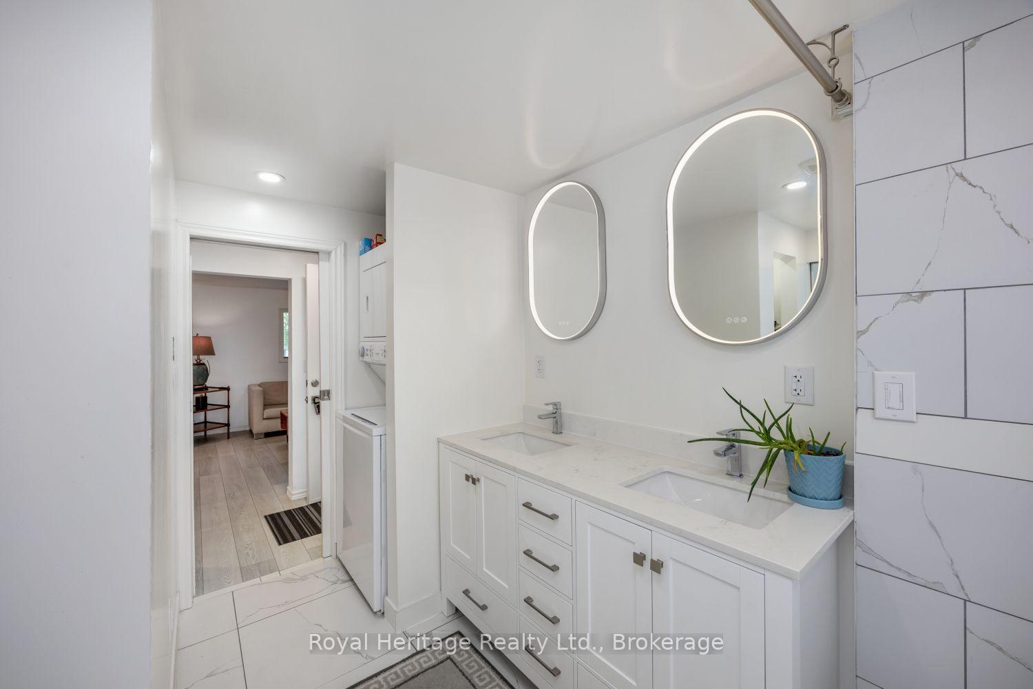Photo 16 of 207 Valencia Road, Oshawa, Lakeview — HOMEH