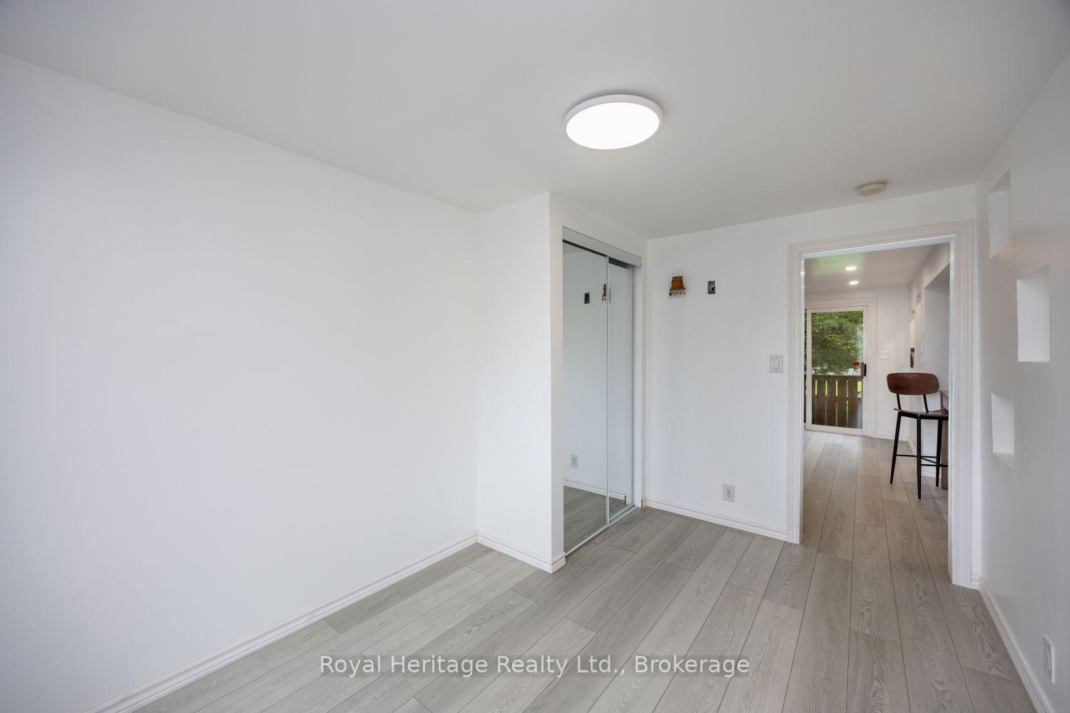 Photo 17 of 207 Valencia Road, Oshawa, Lakeview — HOMEH