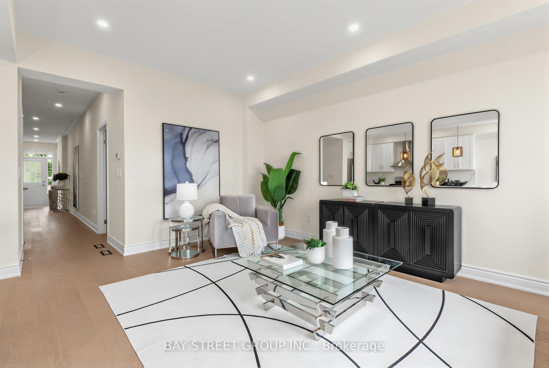 Photo 16 of 80 Living Crescent, Markham, Victoria Square — HOMEH