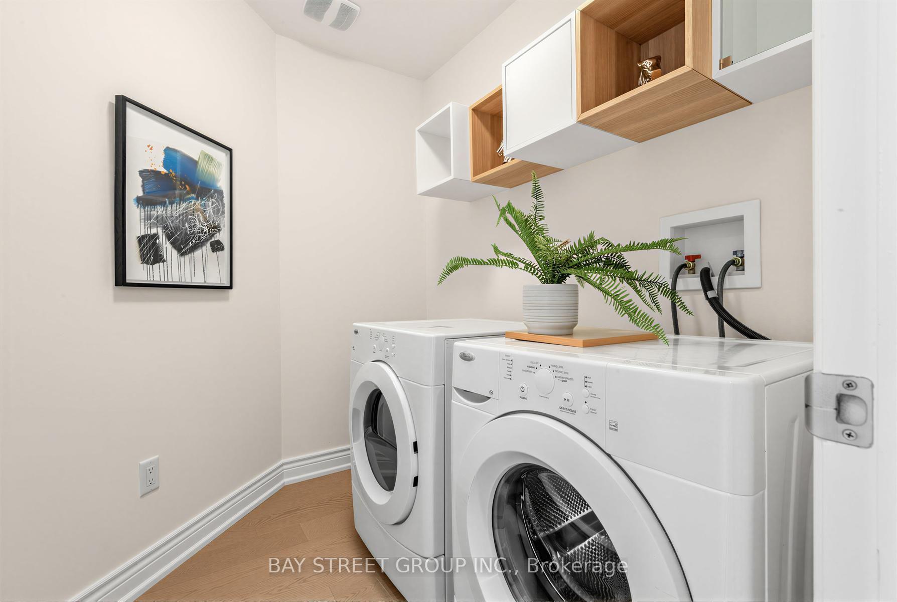 Photo 38 of 80 Living Crescent, Markham, Victoria Square — HOMEH