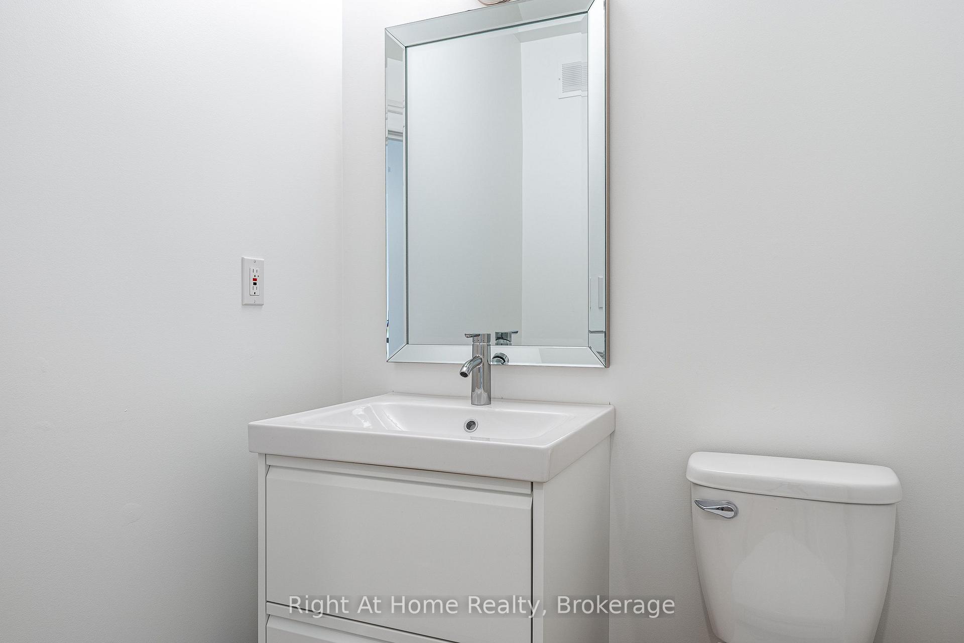 Photo 14 of 310 Briarhill Drive, Stratford — HOMEH
