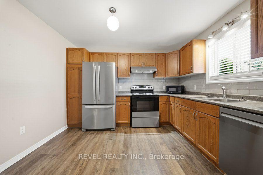 Photo 10 of Unit B, 286 Oakland Road, Brant, Oakland — HOMEH