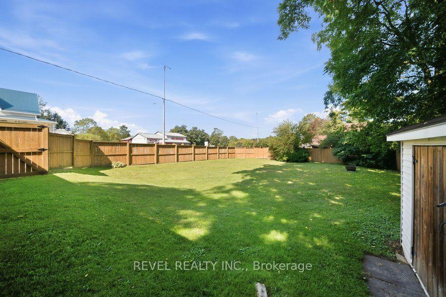 Photo 18 of Unit B, 286 Oakland Road, Brant, Oakland — HOMEH