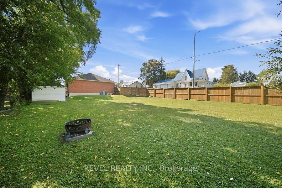 Photo 20 of Unit B, 286 Oakland Road, Brant, Oakland — HOMEH