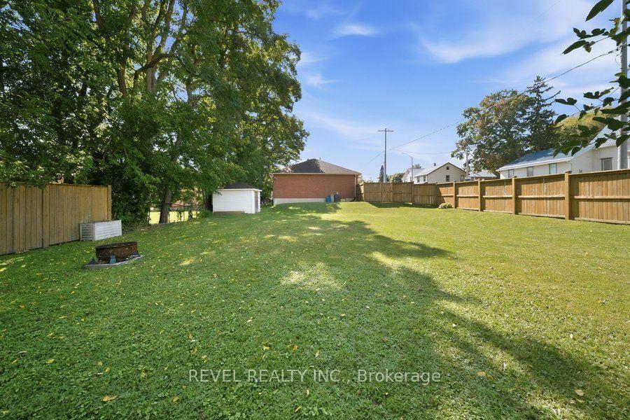 Photo 21 of Unit B, 286 Oakland Road, Brant, Oakland — HOMEH
