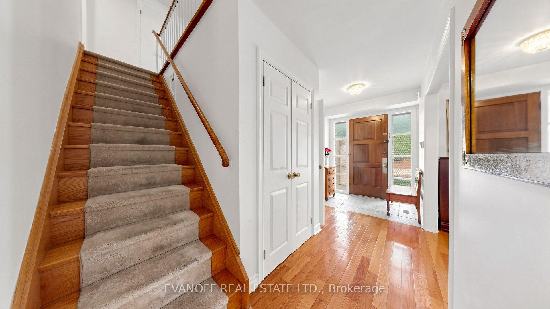 Photo 21 of 4 Galloway Road, Scarborough, Guildwood — HOMEH
