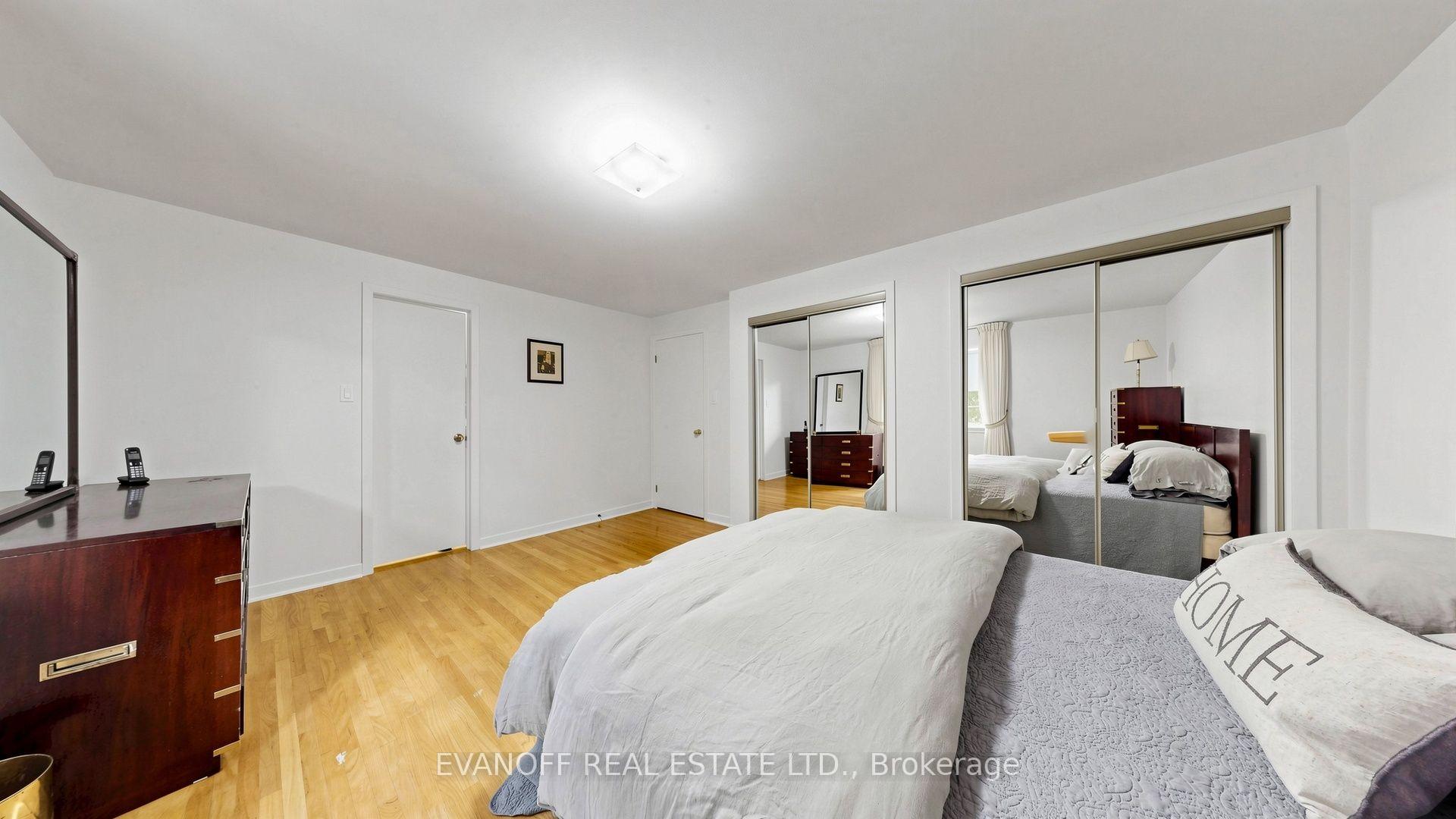 Photo 24 of 4 Galloway Road, Scarborough, Guildwood — HOMEH