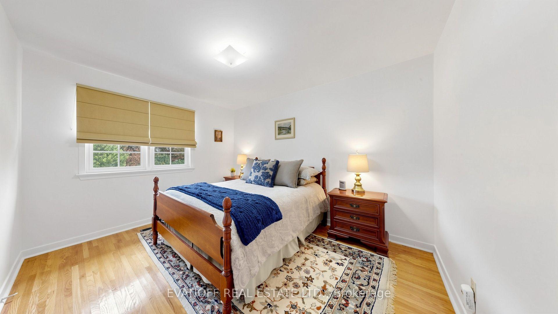 Photo 26 of 4 Galloway Road, Scarborough, Guildwood — HOMEH