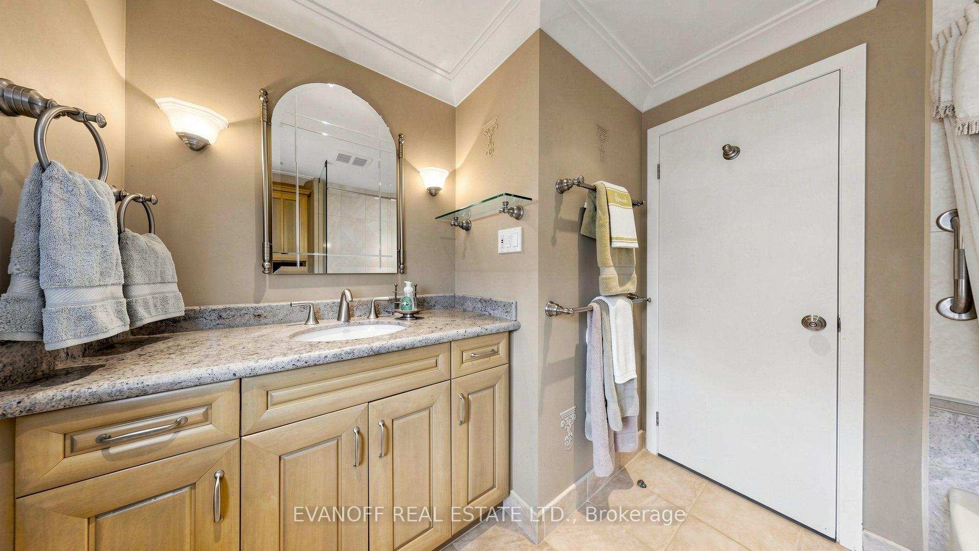 Photo 31 of 4 Galloway Road, Scarborough, Guildwood — HOMEH