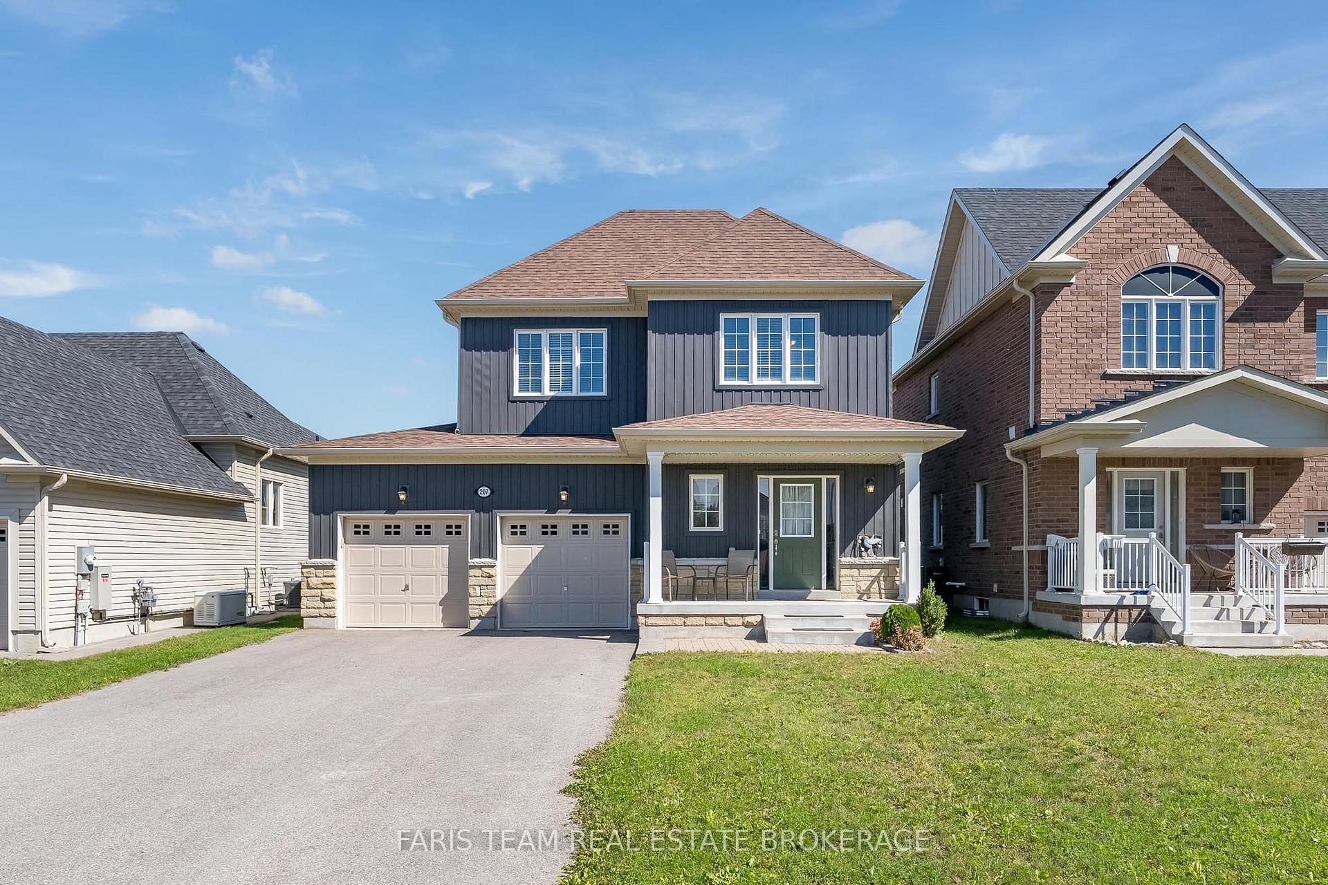 Photo of 207 Springfield Crescent
