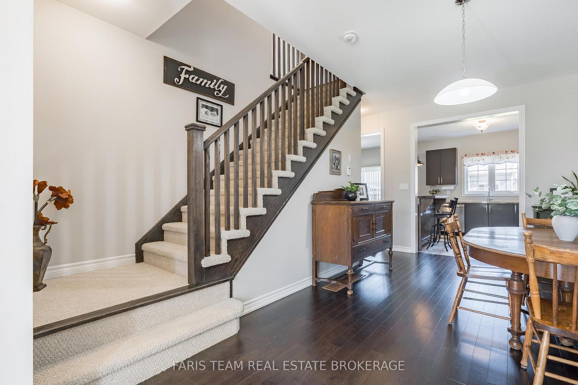 Photo 5 of 207 Springfield Crescent, Clearview, Stayner — HOMEH