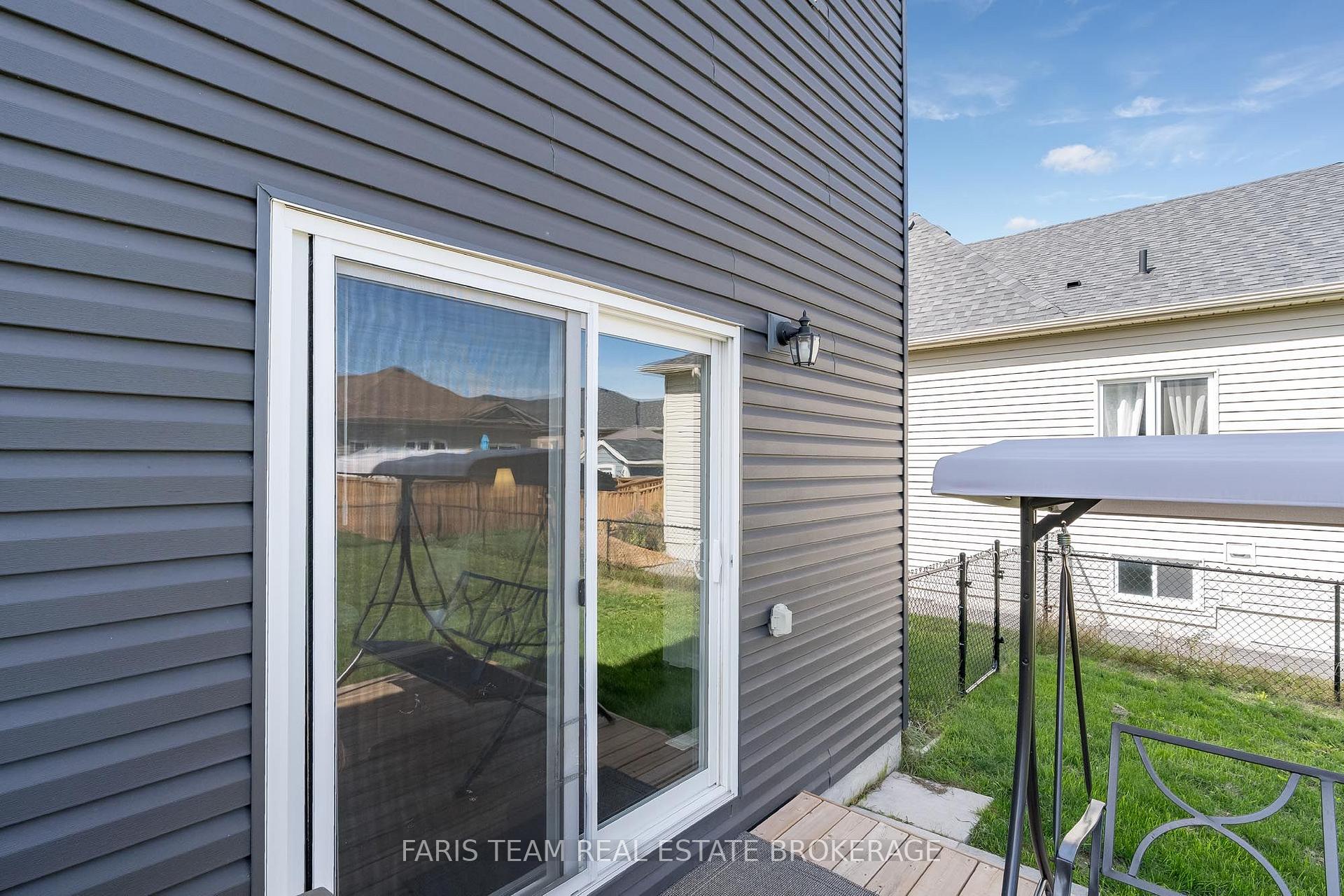 Photo 26 of 207 Springfield Crescent, Clearview, Stayner — HOMEH