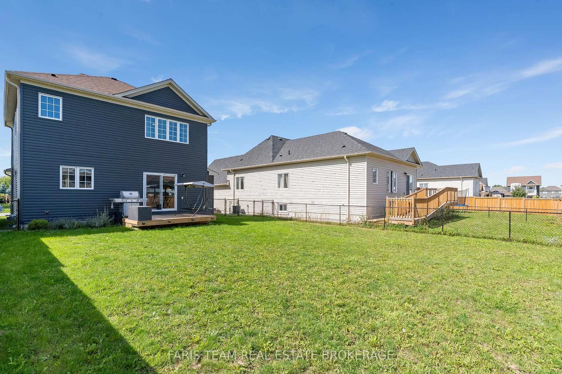 Photo 30 of 207 Springfield Crescent, Clearview, Stayner — HOMEH